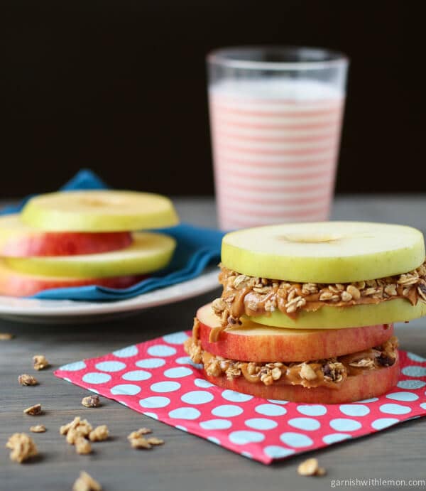 Apple-Sandwiches-with-Almond-Butter-and-Granola.jpg